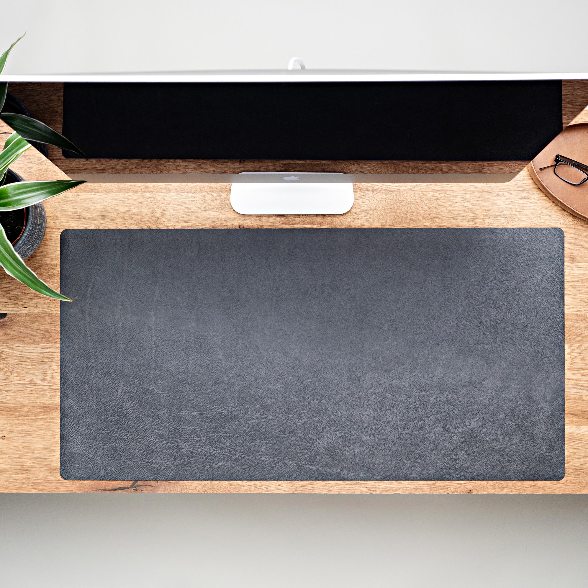 Desk pad leather natural