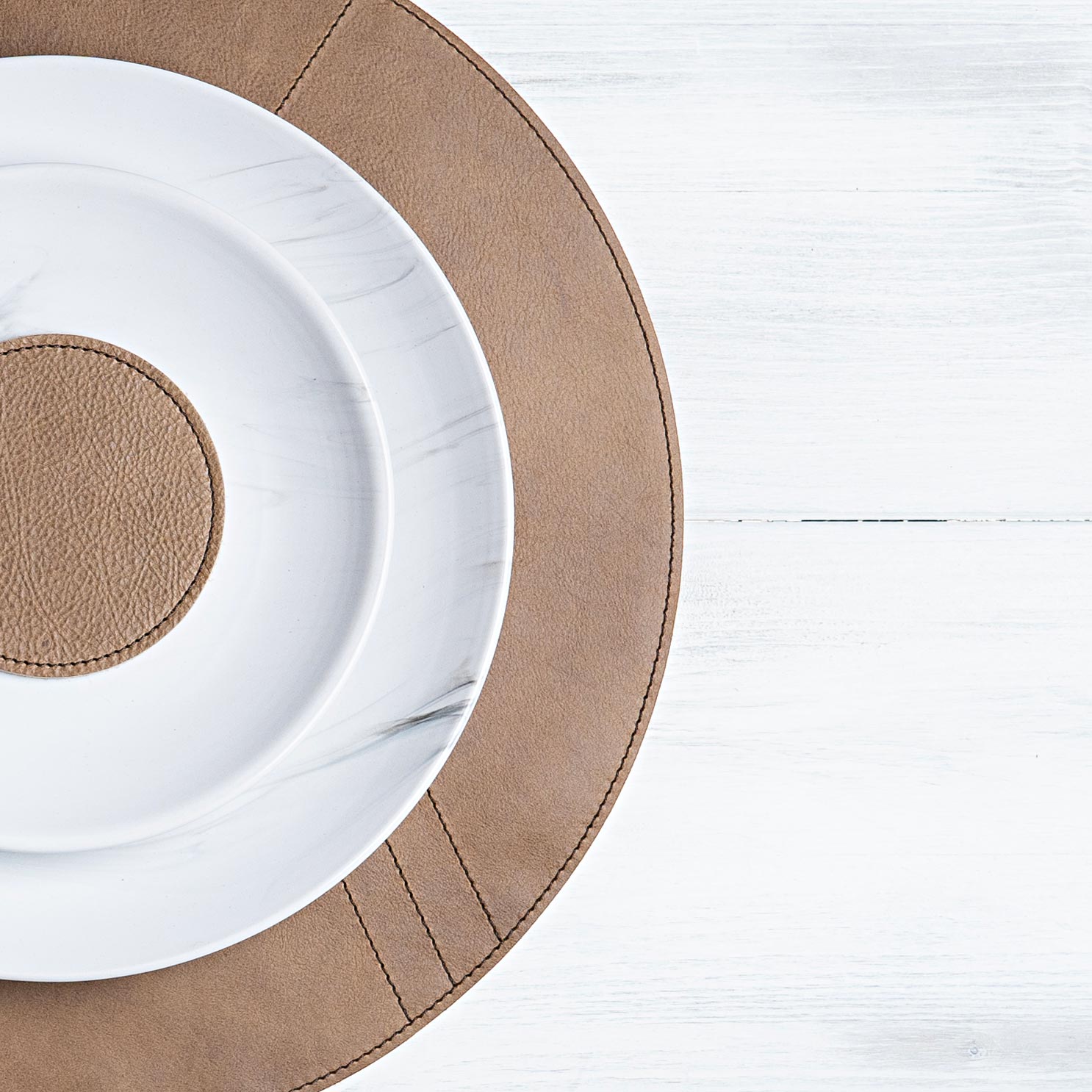 Genuine leather placemat "Round"